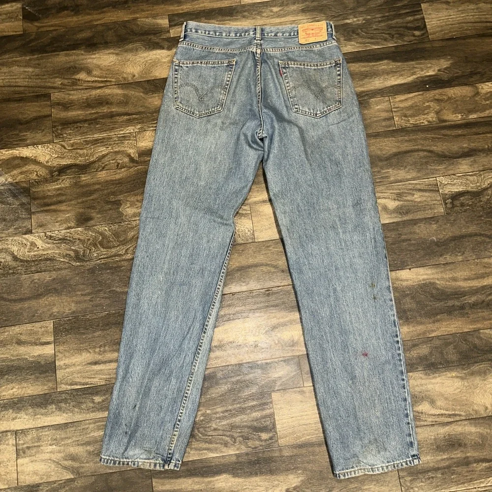 Vintage Levi's 550 Relaxed Fit Medium Wash Denim Jeans Men's Size 34x36